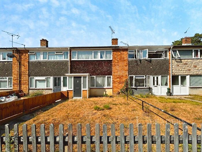 3 Bedroom Terraced House For Sale In Blaven Walk, Fareham, Hampshire, PO14