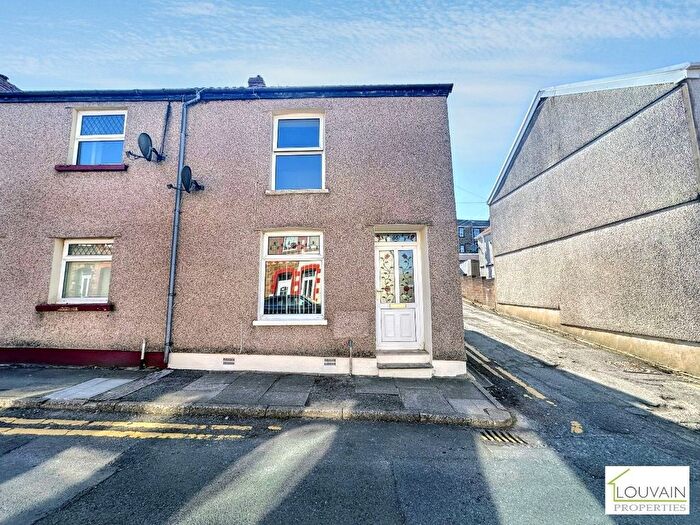 3 Bedroom Terraced House To Rent In Harcourt Street, Ebbw Vale, NP23
