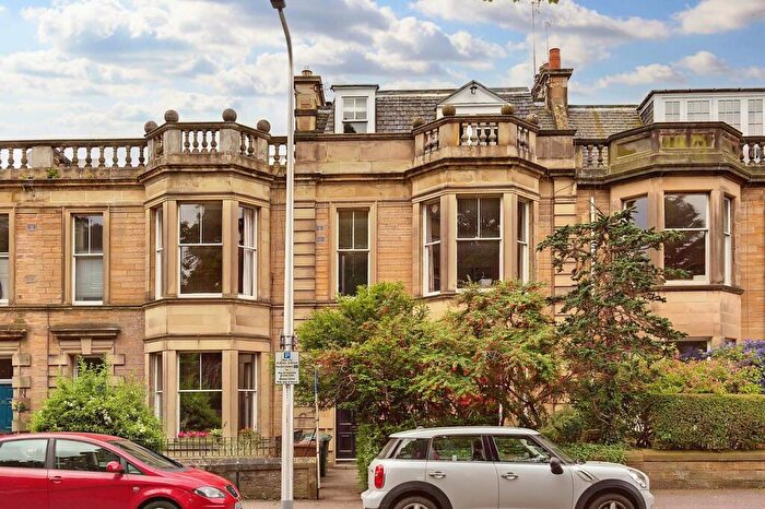 2 Bedroom Flat For Sale In Newbattle Terrace, Edinburgh, EH10