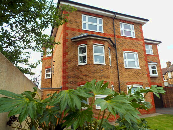 2 Bedroom Apartment To Rent In Wheeler Street, Maidstone, ME14