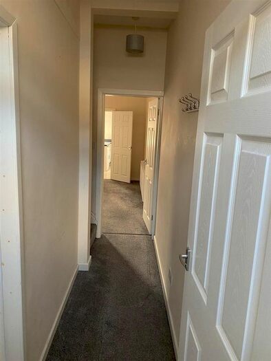 3 Bedroom Property To Rent In Lyndhurst Road, Burnley, BB10