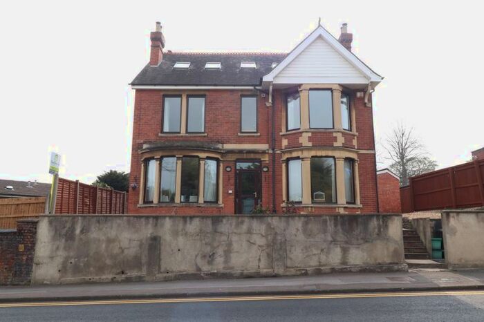 1 Bedroom Flat To Rent In Cheltenham Road, Longlevens, Gloucester, GL2