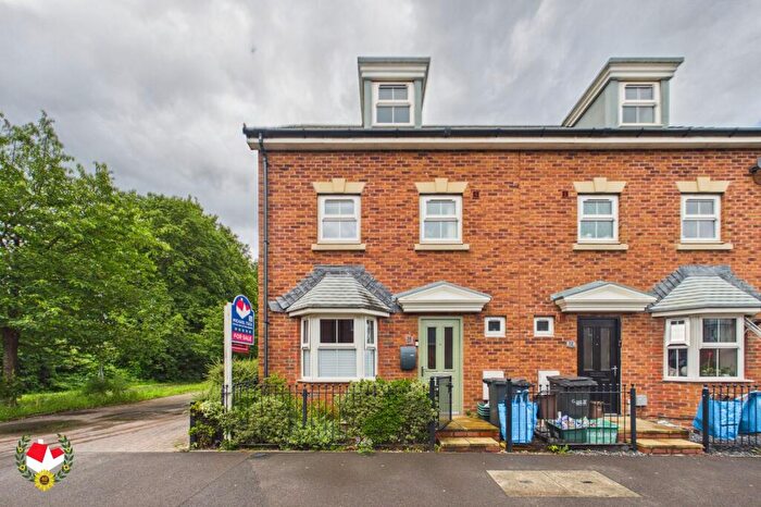 4 Bedroom Semi Detached House For Sale In Rudloe Drive Kingsway, Quedgeley, Gloucester, GL2