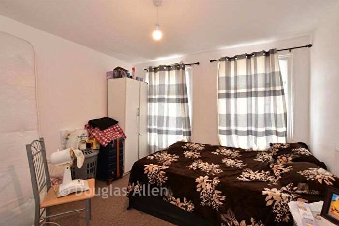 2 Bedroom Terraced House For Sale In Abbey Road, Ilford, Essex, IG2