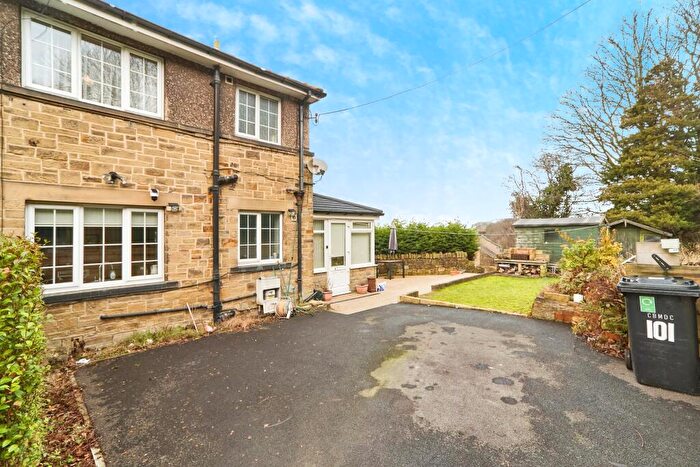 3 Bedroom Semi Detached House For Sale In Halifax Road, Keighley, BD21