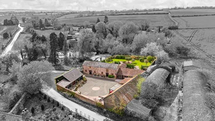 4 Bedroom Character Property For Sale In The Old Stables, Ross-on-Wye, HR9