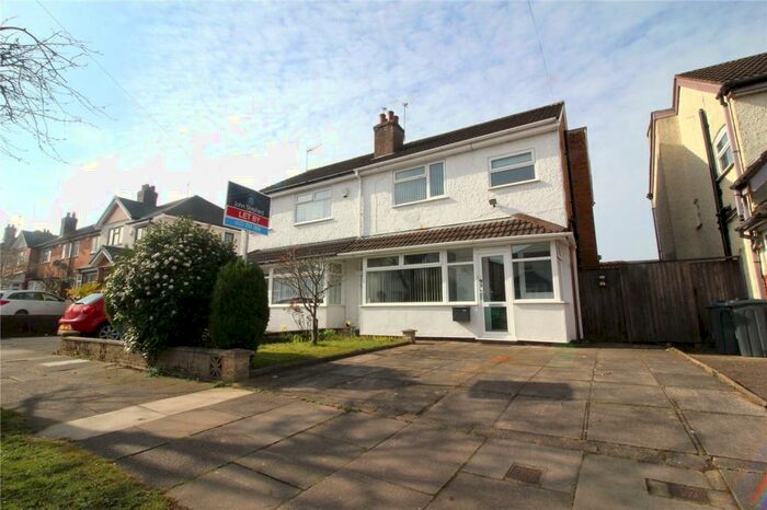 3 Bedroom Semi-Detached House To Rent In Primrose Lane, Hall Green, Birmingham, B28