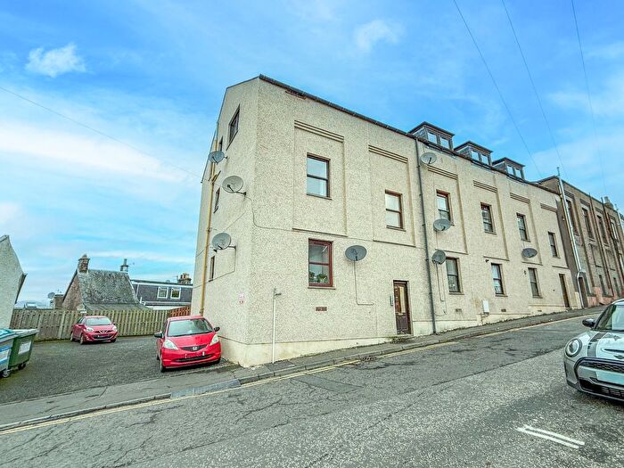 2 Bedroom Flat For Sale In Church Street, Crieff, PH7