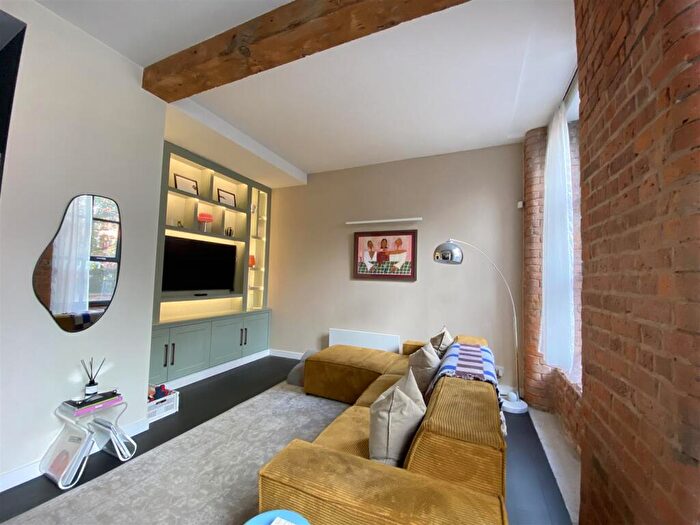 2 Bedroom Apartment For Sale In Crusader Mill, Chapeltown Street, Manchester, M1