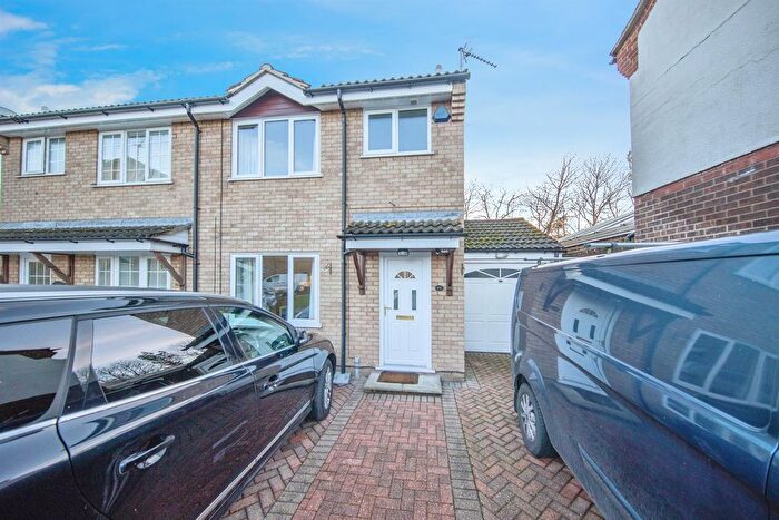3 Bedroom Semi-Detached House For Sale In Coleness Road, Ipswich, IP3