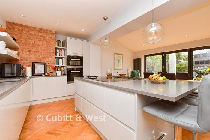 3 Bedroom Terraced House For Sale In Sandersfield Road, Banstead, Surrey, SM7