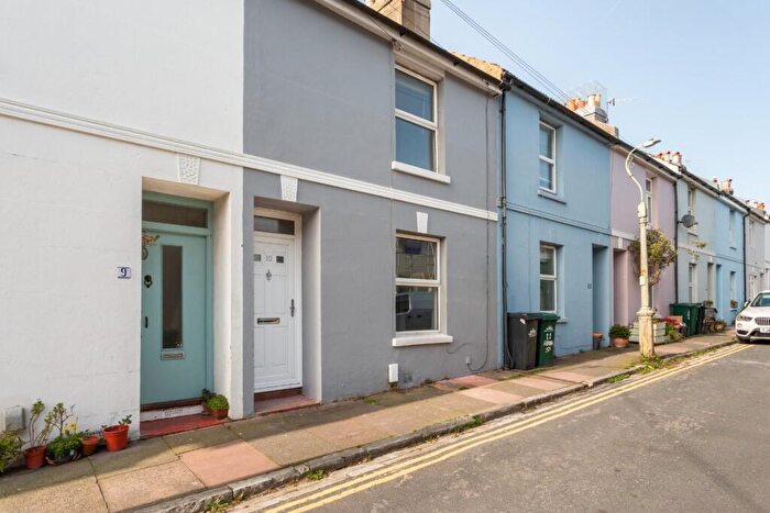 2 Bedroom House For Sale In Stanley Street, Brighton, BN2
