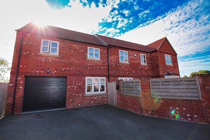 4 Bedroom Detached House For Sale In Fountain Hill Road, Walkeringham, DN10