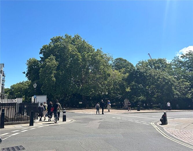 2 Bedroom Flat For Sale In Gate Street, London, WC2A