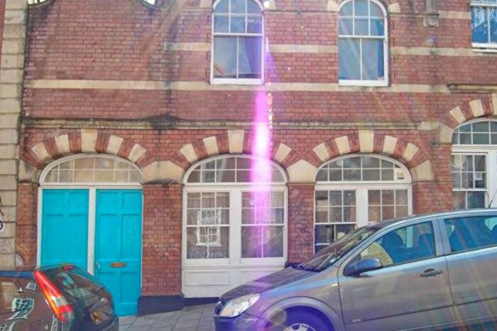 4 Bedroom Terraced House To Rent In Hillgrove Street, Stokes Coft, Bristol, BS2