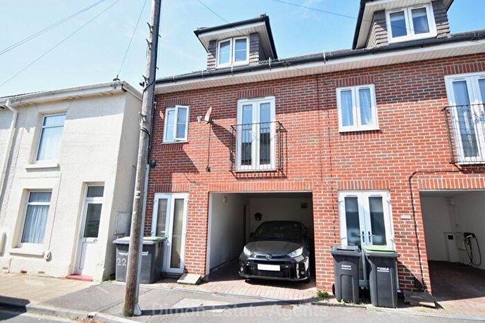 3 Bedroom End Of Terrace House For Sale In Victoria Street, Gosport, PO12