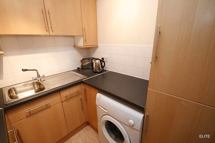 2 Bedroom Apartment To Rent In Willowtree Avenue, Durham, DH1