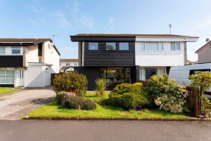 3 Bedroom Semi-detached Villa For Sale In Mcconnell Road, Lochwinnoch, PA12