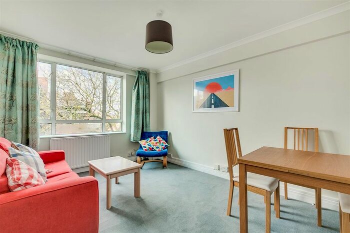 2 Bedroom Flat To Rent In The Avenue, London, W4