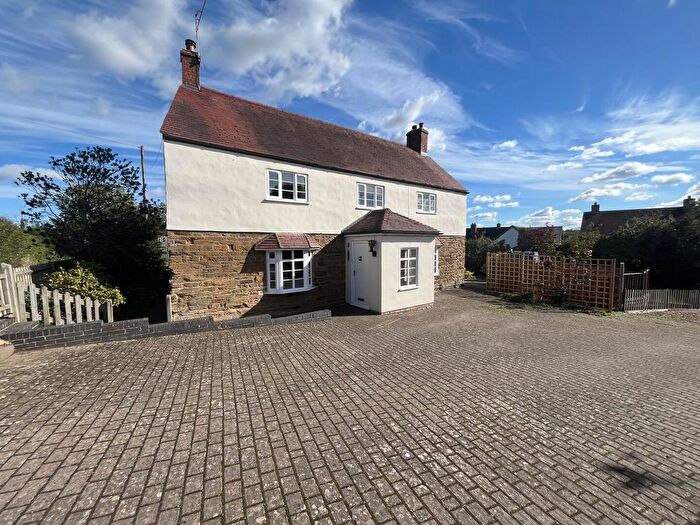 3 Bedroom Property To Rent In Godsons Lane, Napton, Warwickshire, CV47