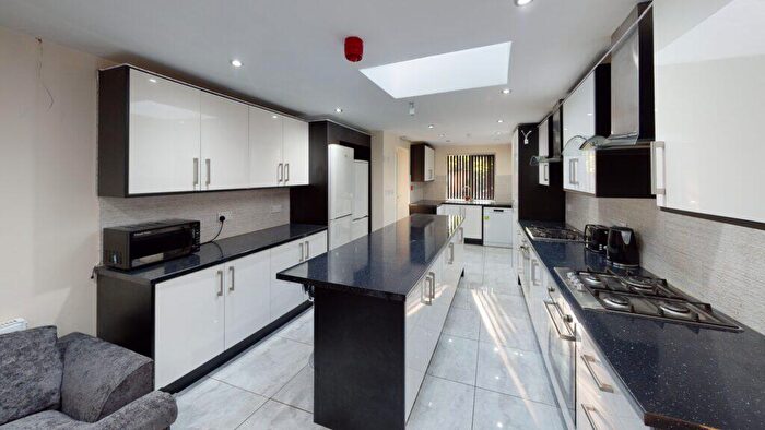 7 Bedroom House To Rent In Alton Road, Selly Oak, B29