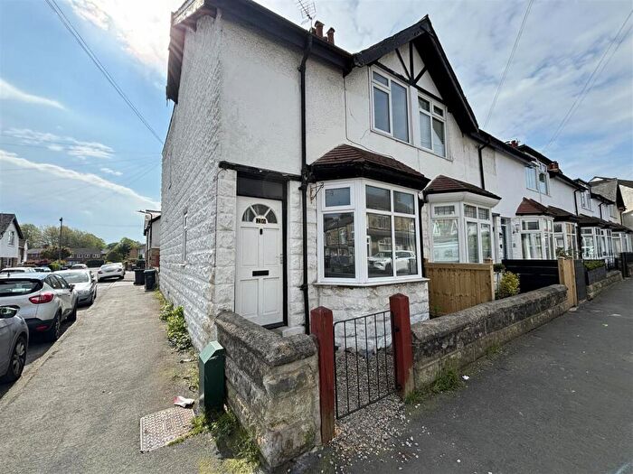 2 Bedroom End Of Terrace House To Rent In Regent Street, Harrogate, HG1