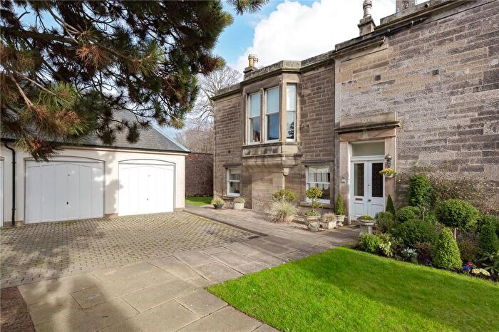 3 Bedroom Duplex For Sale In Inveresk Gate, Inveresk, Musselburgh, East Lothian, EH21