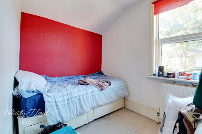 2 Bedroom Flat To Rent In Carnarvon Road, London, E15