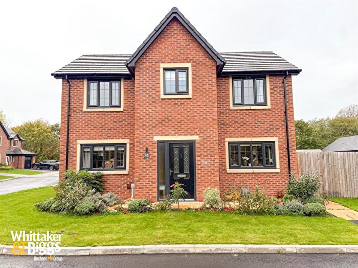 3 Bedroom House For Sale In Falcon Drive, Congleton, CW12