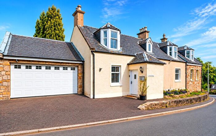 5 Bedroom Detached House For Sale In Smiddy Brae, Polmont, Falkirk, Stirlingshire, FK2