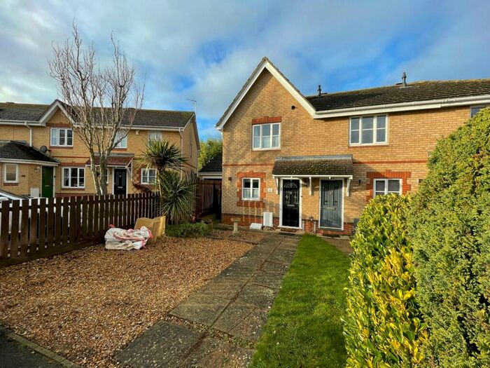 Houses to rent in Raunds, Northamptonshire