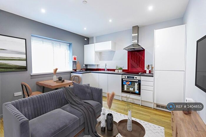 1 Bedroom Flat To Rent In Godfrey Road, Newport, NP20