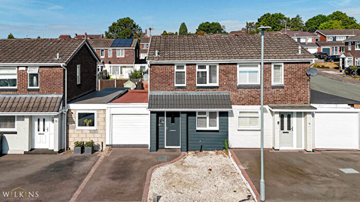 2 Bedroom Semi-Detached House For Sale In Cobia, Tamworth, Staffordshire, B77