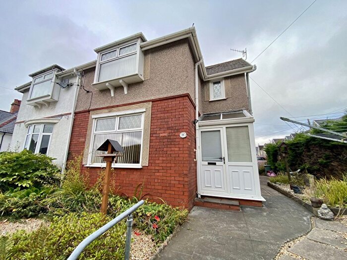 3 Bedroom Semi-Detached House For Sale In Carlton Road, Clydach, Swansea, City And County Of Swansea., SA6