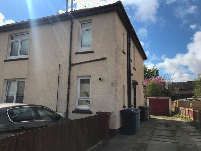 2 Bedroom Flat To Rent In Gateside Avenue, Cambuslang, South Lanarkshire, G72