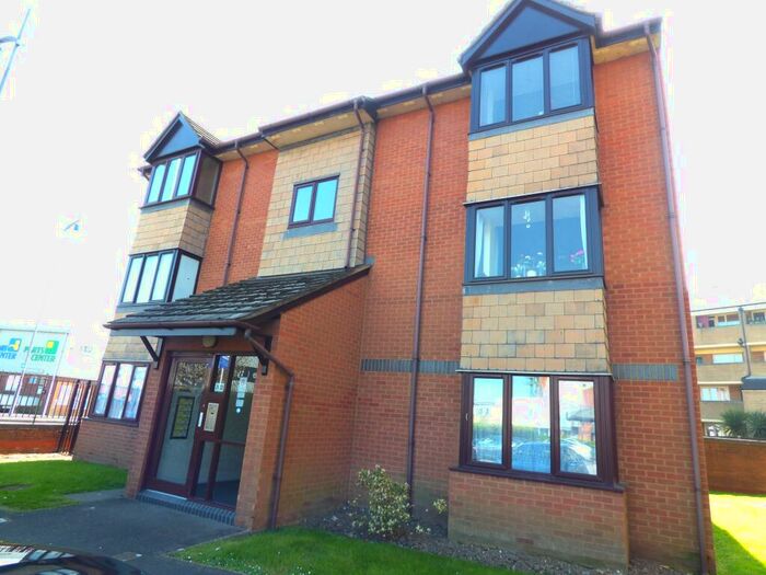 Studio To Rent In St Matthews Court, Gosport, PO12