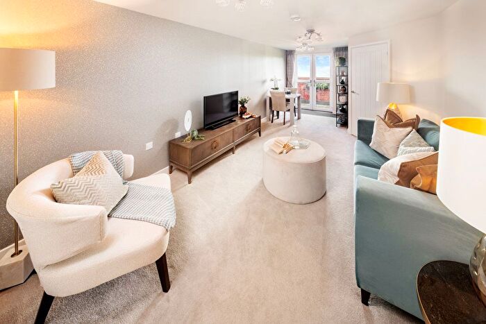 2 Bedroom Property For Sale In Northwich Road, Knutsford, WA16