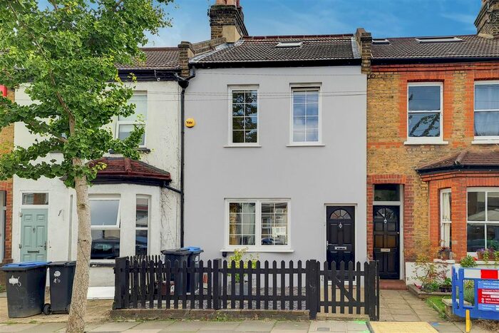 3 Bedroom Terraced House To Rent In Burlington Road, Enfield, EN2