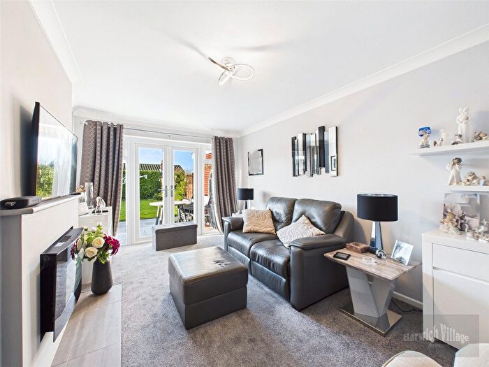 1 Bedroom Bungalow For Sale In Orchard Close, Great Oakley, Harwich, Essex, CO12