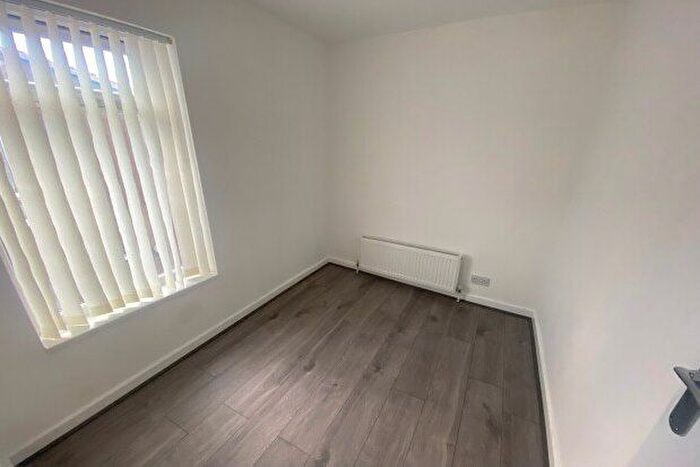 3 Bedroom Terraced House To Rent In Suffield Road, Liverpool, L4