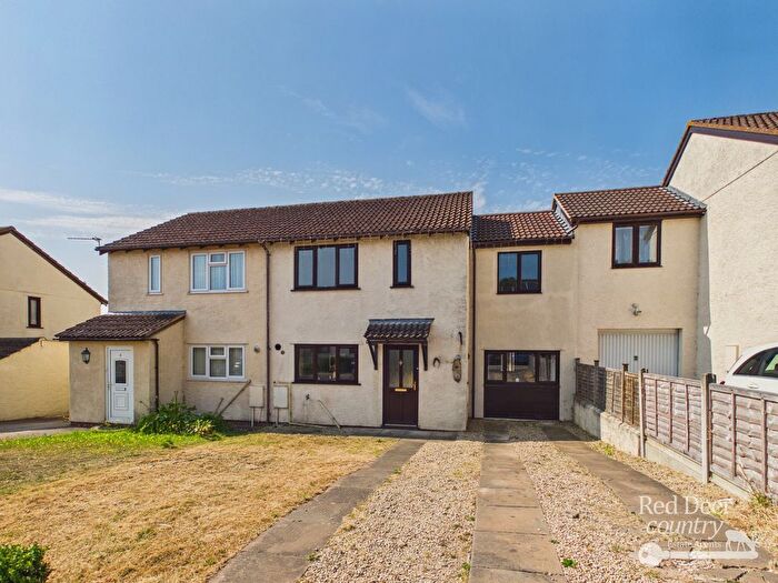 4 Bedroom Terraced House For Sale In Wedlakes, Watchet, TA23