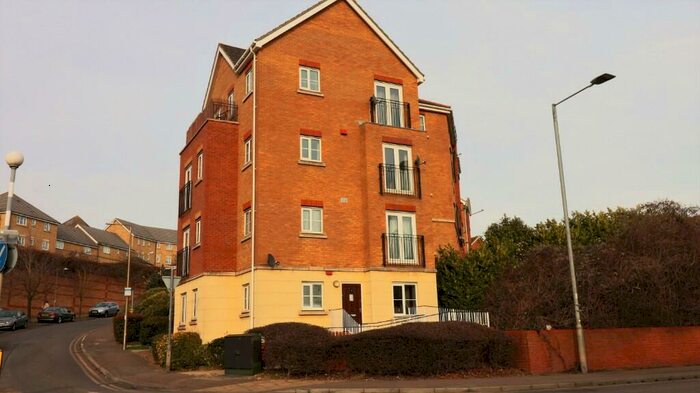 2 Bedroom Flat To Rent In Coniston Avenue, RM19