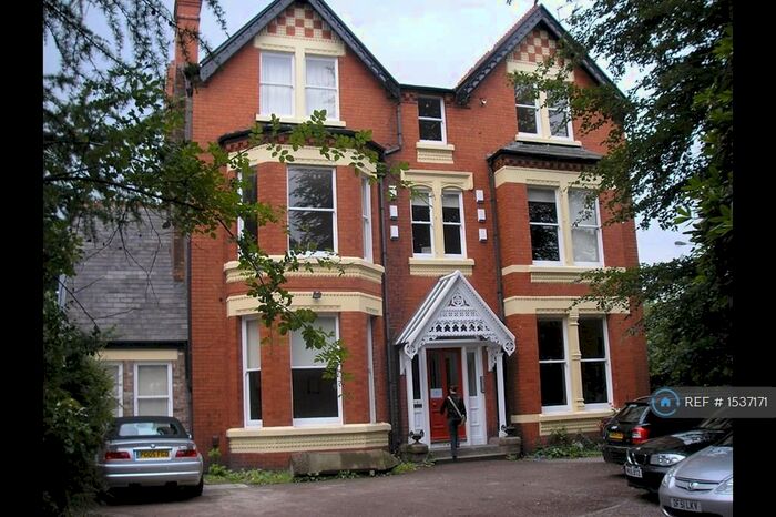 2 Bedroom Flat To Rent In Greenbank Drive, Liverpool, L17