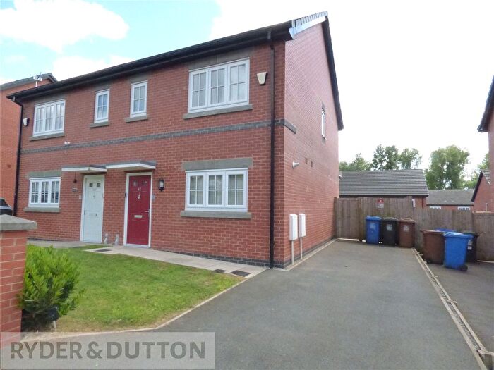 3 Bedroom Semi-Detached House To Rent In Kirkstall Avenue, Heywood, Greater Manchester, OL10