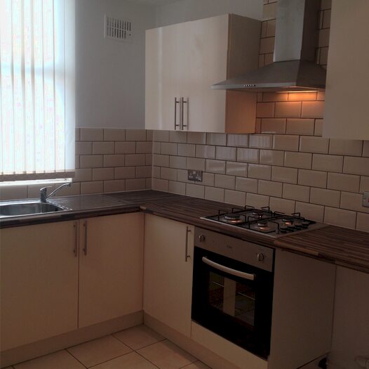 2 Bedroom Flat To Rent In Radnor Place, Liverpool, L6