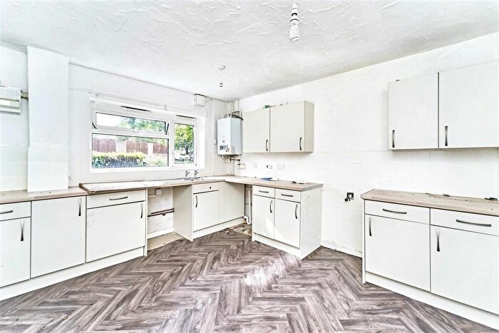 3 Bedroom Terraced House For Sale In Rowland Gardens, Walsall, WS2