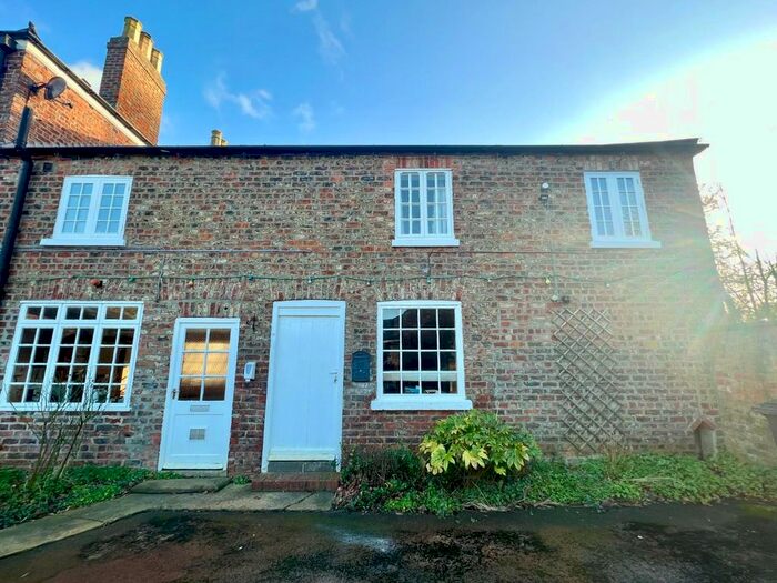 1 Bedroom Flat To Rent In Beechwood Grange Flat, Malton Road, York, YO32