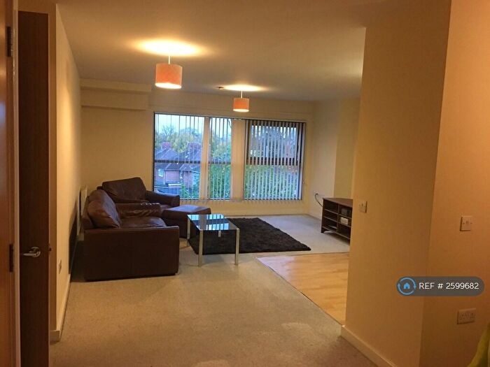 2 Bedroom Flat To Rent In Paramount Spring Gardens, Swindon, SN1