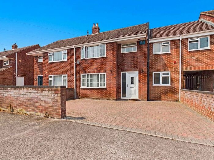4 Bedroom Terraced House To Rent In Goodmoor Crescent, Churchdown, GL3