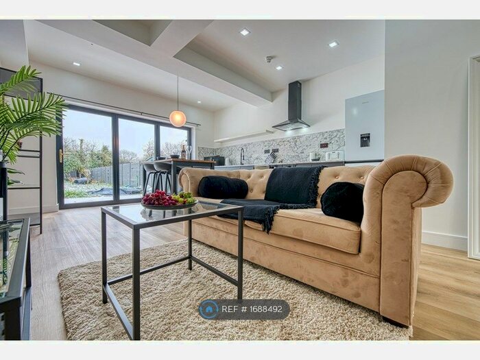 1 Bedroom Flat To Rent In Rose Hill, Oxford, OX4